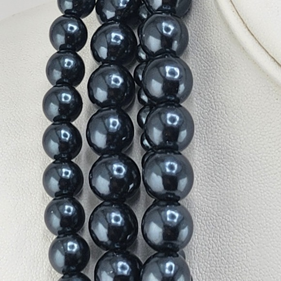 Multi Strand Dark Gray Faux Pearl Necklace Clasp Closure Elegant Statement - Picture 3 of 5